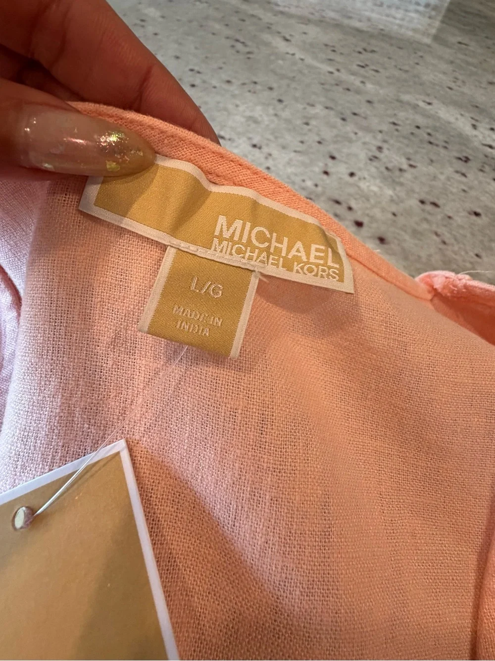 Michael Kors Peach V-Neck Short Sleeve Top with Center Buckle